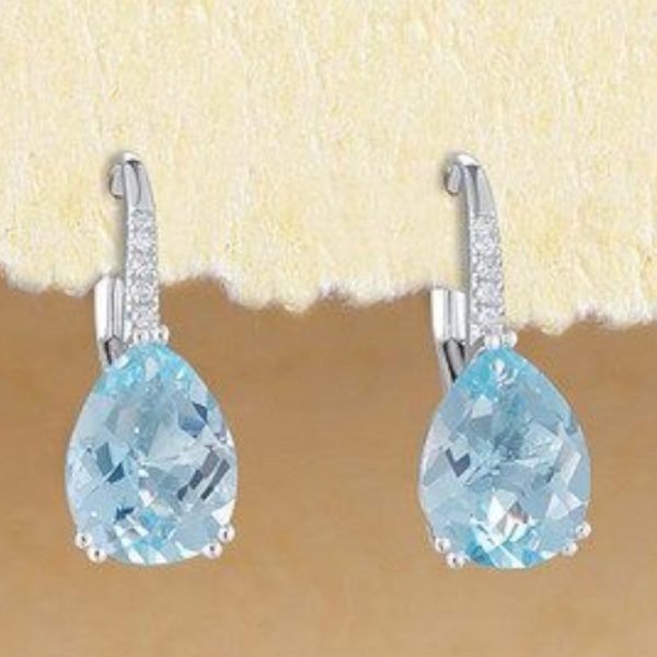 Skyblue Topaz 4.40ct White Gold Earring - Image 2