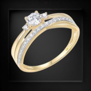 0.93ct Cubic Zirconia 9k Yellow Gold Ring