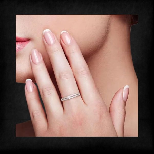 Cubic Zirconia 9k White Gold Band Ring - Image 3